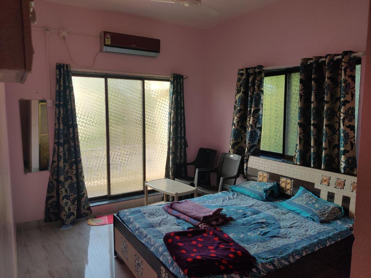 Gulmohar Cottages - Home Stay In Alībāg Εξωτερικό φωτογραφία