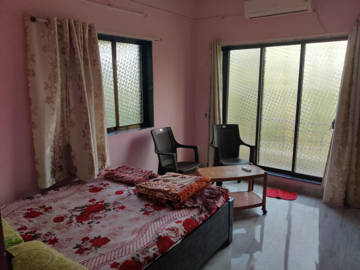Gulmohar Cottages - Home Stay In Alībāg Εξωτερικό φωτογραφία